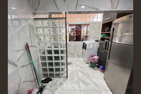 Apartamento à venda com 2m², 3 quartos e 1 vagaCozinha