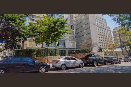 Apartamento à venda com 145m², 3 quartos e 2 vagas Apartamento à venda com 145m², 3 quartos e 2 vagasFachada