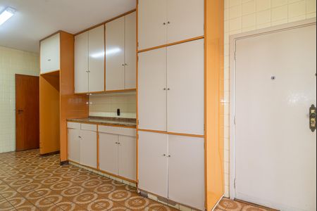 Apartamento à venda com 145m², 3 quartos e 2 vagas Apartamento à venda com 145m², 3 quartos e 2 vagasCozinha