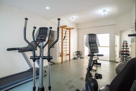 Apartamento à venda com 145m², 3 quartos e 2 vagas Apartamento à venda com 145m², 3 quartos e 2 vagasÁrea comum - Academia