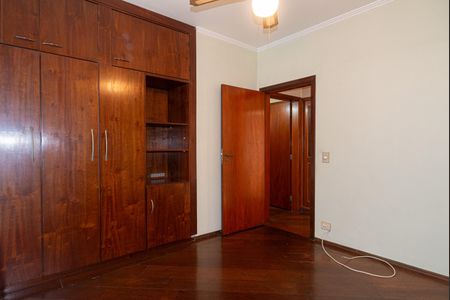 Apartamento à venda com 145m², 3 quartos e 2 vagas Apartamento à venda com 145m², 3 quartos e 2 vagasQuarto 2