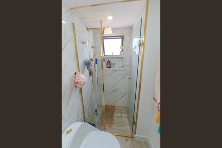 Apartamento à venda com 60m², 2 quartos e 1 vaga Apartamento à venda com 60m², 2 quartos e 1 vagaBanheiro da Suíte 1