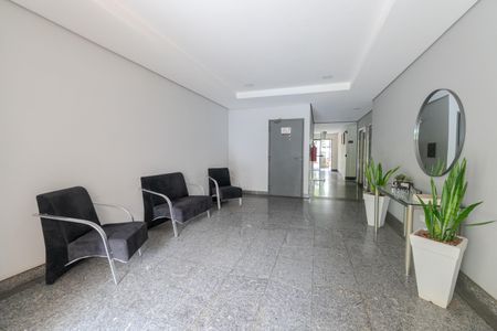 Apartamento à venda com 60m², 2 quartos e 1 vaga Apartamento à venda com 60m², 2 quartos e 1 vagaHall de entrada