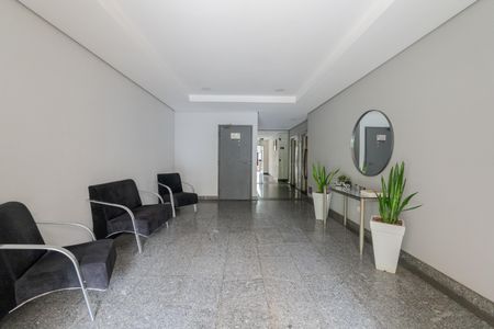 Apartamento à venda com 60m², 2 quartos e 1 vaga Apartamento à venda com 60m², 2 quartos e 1 vagaHall de entrada