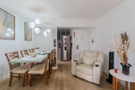 Apartamento à venda com 60m², 2 quartos e 1 vaga Apartamento à venda com 60m², 2 quartos e 1 vagaSala