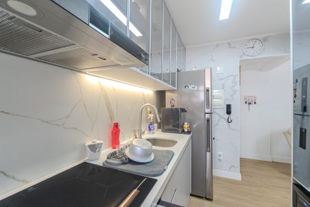 Apartamento à venda com 60m², 2 quartos e 1 vaga Apartamento à venda com 60m², 2 quartos e 1 vagaCozinha e Área de Serviço