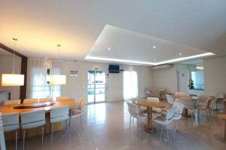 Apartamento à venda com 70m², 3 quartos e 2 vagas Apartamento à venda com 70m², 3 quartos e 2 vagasÁrea comum - Salão de festas