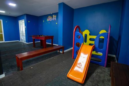 Apartamento para alugar com 64m², 3 quartos e 1 vagaÁrea comum - Playground