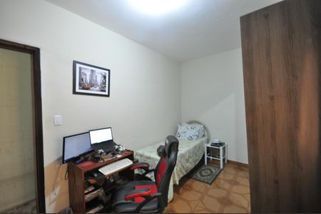 Casa à venda com 110m², 2 quartos e 1 vagaQuarto 2