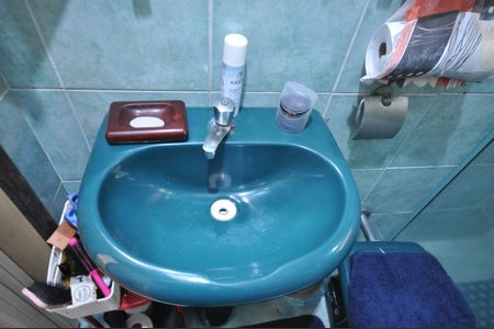 Casa à venda com 110m², 2 quartos e 1 vagaBanheiro do Quarto Suíte