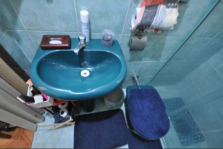 Casa à venda com 110m², 2 quartos e 1 vagaBanheiro do Quarto Suíte