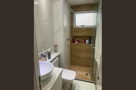 Apartamento à venda com 2 quartos, 47m² em Quitaúna, Osasco