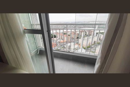 Sacada de apartamento à venda com 2 quartos, 47m² em Quitaúna, Osasco
