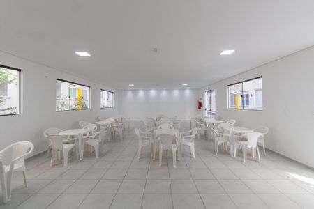 Apartamento para alugar com 45m², 2 quartos e sem vagaÁrea Comum - Salão de Festas 