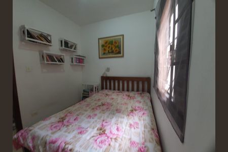 Casa à venda com 156m², 3 quartos e 2 vagasQuarto