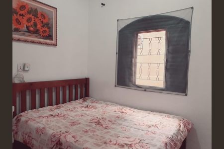 Casa à venda com 156m², 3 quartos e 2 vagasQuarto