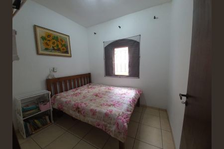 Casa à venda com 156m², 3 quartos e 2 vagasQuarto