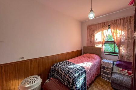 Casa à venda com 418m², 5 quartos e 3 vagasQuarto 3