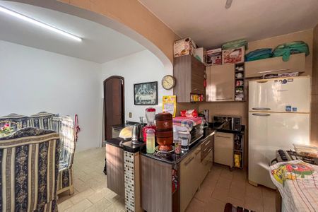 Casa à venda com 418m², 5 quartos e 3 vagasCozinha