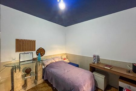 Casa à venda com 418m², 5 quartos e 3 vagasQuarto 2