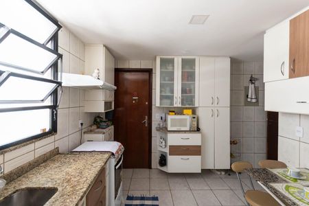 Apartamento para alugar com 109m², 3 quartos e 1 vagaCozinha