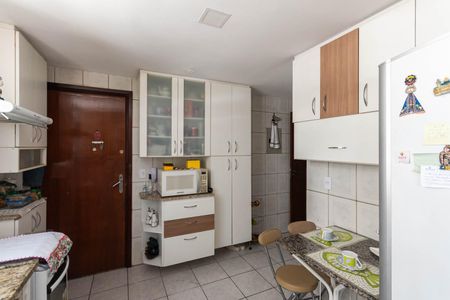 Apartamento para alugar com 109m², 3 quartos e 1 vagaCozinha