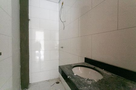 Banheiro de apartamento à venda com 2 quartos, 33m² em Chácara Santo Antônio (zona Leste), São Paulo