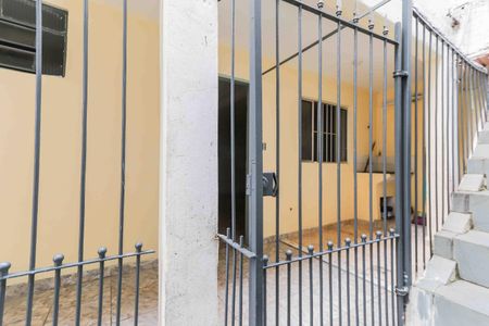 Casa para alugar com 75m², 2 quartos e sem vagaFrente