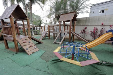 Apartamento para alugar com 55m², 2 quartos e 1 vagaÁrea comum - Playground