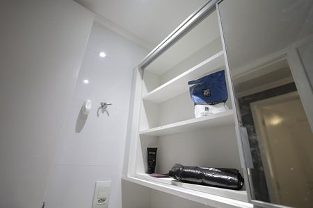 Apartamento para alugar com 55m², 2 quartos e 1 vagaBanheiro