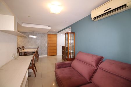 Sala de apartamento à venda com 2 quartos, 90m² em Freguesia (jacarepaguá), Rio de Janeiro