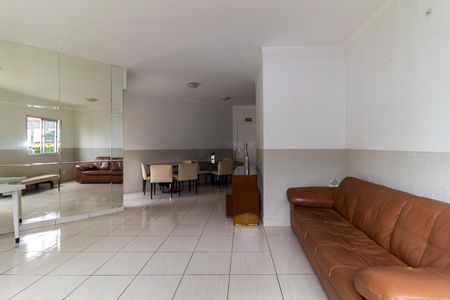 Apartamento para alugar com 55m², 2 quartos e 1 vaga Apartamento para alugar com 55m², 2 quartos e 1 vagaÁrea comum - Salão de festas