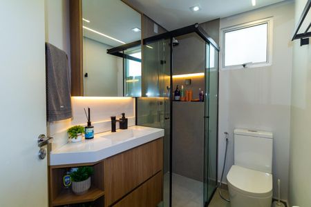 Apartamento para alugar com 55m², 2 quartos e 1 vaga Apartamento para alugar com 55m², 2 quartos e 1 vagaBanheiro