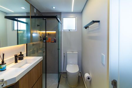 Apartamento para alugar com 55m², 2 quartos e 1 vaga Apartamento para alugar com 55m², 2 quartos e 1 vagaBanheiro