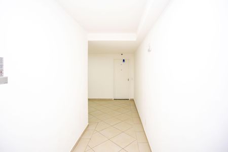 Apartamento para alugar com 40m², 2 quartos e 1 vagaHall de entrada