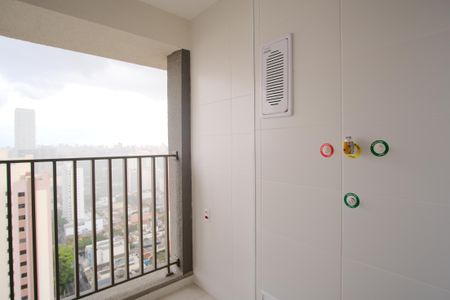Apartamento à venda com 68m², 2 quartos e 1 vagaÁrea de Serviço