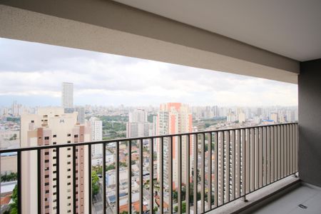 Apartamento à venda com 68m², 2 quartos e 1 vagaVaranda