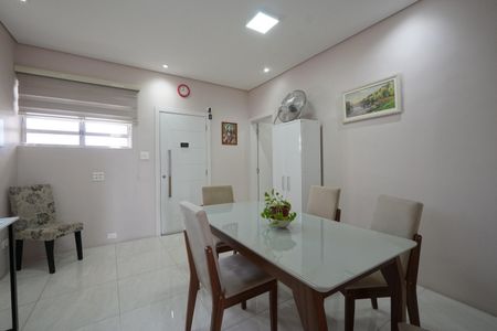 Apartamento à venda com 93m², 2 quartos e sem vagaSala de Jantar