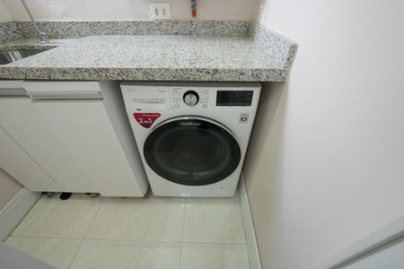 Apartamento à venda com 93m², 2 quartos e sem vagaÁrea de Serviço