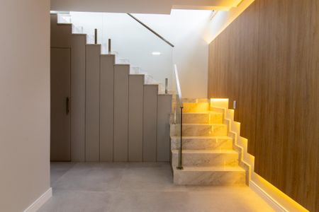 Casa de condomínio à venda com 271m², 4 quartos e 4 vagasHall de entrada