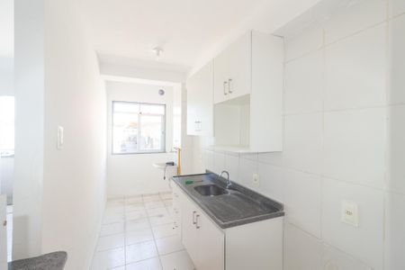 Apartamento para alugar com 50m², 2 quartos e 1 vaga Apartamento para alugar com 50m², 2 quartos e 1 vagaCozinha e Área de Serviço