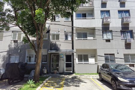 Apartamento para alugar com 50m², 2 quartos e 1 vaga Apartamento para alugar com 50m², 2 quartos e 1 vagaFachada do bloco