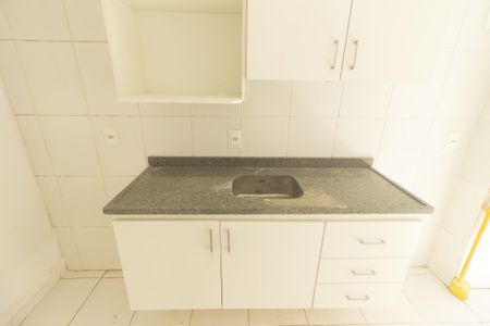 Apartamento para alugar com 50m², 2 quartos e 1 vaga Apartamento para alugar com 50m², 2 quartos e 1 vagaCozinha e Área de Serviço