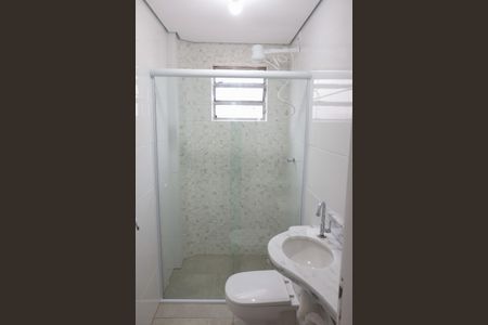 Banheiro de apartamento para alugar com 1 quarto, 30m² em Km 18, Osasco