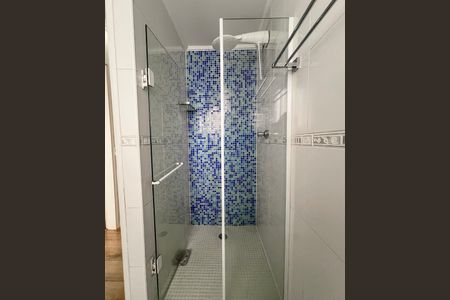 Apartamento à venda com 56m², 2 quartos e 1 vaga Apartamento à venda com 56m², 2 quartos e 1 vagaBanheiro