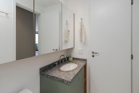 Apartamento à venda com 69m², 2 quartos e 1 vagaBanheiro Social