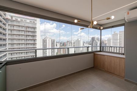 Apartamento à venda com 69m², 2 quartos e 1 vagaVaranda