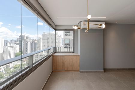 Apartamento à venda com 69m², 2 quartos e 1 vagaVaranda