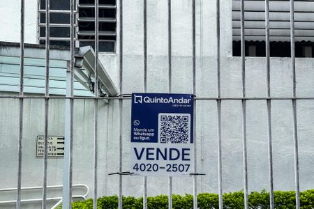 Apartamento à venda com 84m², 2 quartos e 1 vaga Apartamento à venda com 84m², 2 quartos e 1 vagaPlaca