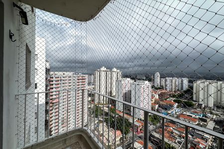 Apartamento à venda com 84m², 2 quartos e 1 vaga Apartamento à venda com 84m², 2 quartos e 1 vagaVaranda da Sala